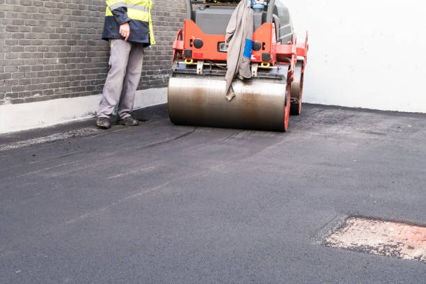 Best Driveway Crack Filling  in Edgewood, WA